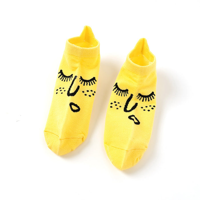 Wholesale New cotton socks with unique and quirky cartoon expressions, embroidered boat socks