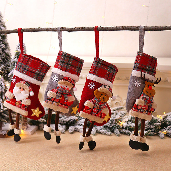 Wholesale Christmas Medium Plaid Socks Christmas Tree Hangings Children' s Holiday Candy Bags Home Decoration Supplies