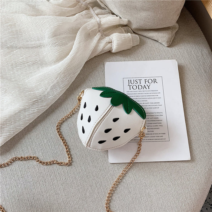 Wholesale Children's bag, strawberry chain crossbody bag, cute little girl's coin purse, mini accessories, fruit backpack