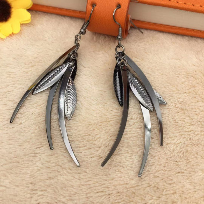 Wholesale   Willow tassel ladies earrings metal ear jewelry earrings