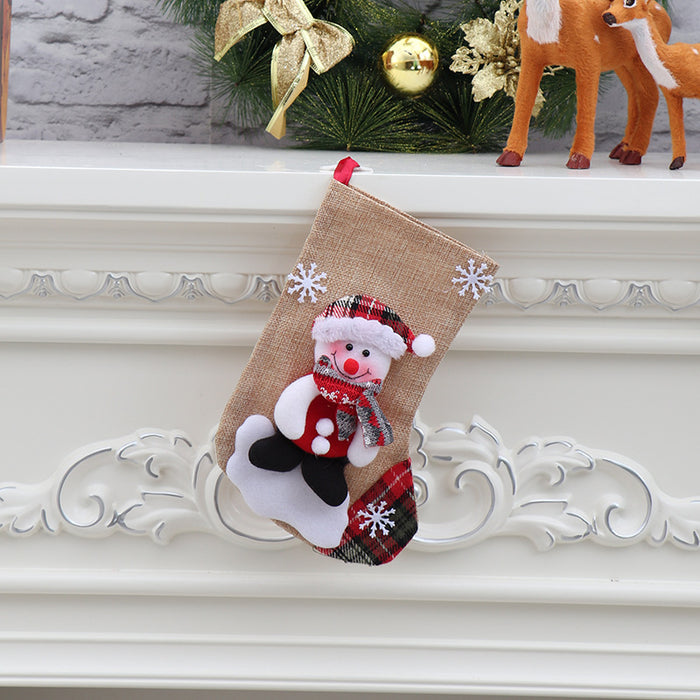 Wholesale Christmas Candy Gift Bag Decoration Props Santa Snowman Socks Medium Size Gift Christmas Stocking Decoration
