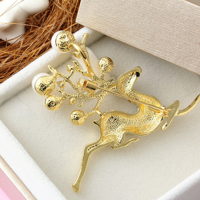 Wholesale Pearl zircon brooch, coat brooch, versatile brooch, chest flower, empty holder