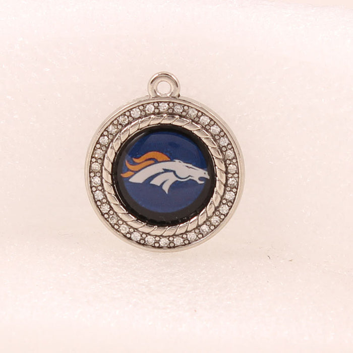 Wholesale Diamond pendant  charms olive team hand necklace small pendant  jewelry accessories