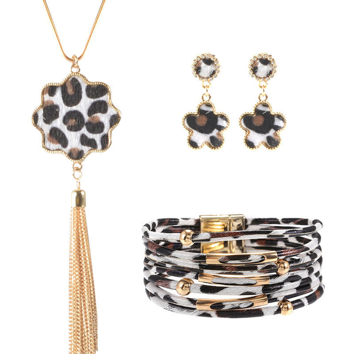 Wholesale leopard print magnet clasp bracelet necklace earrings three-piece set MOQ≥10 JDC-NE-HH003