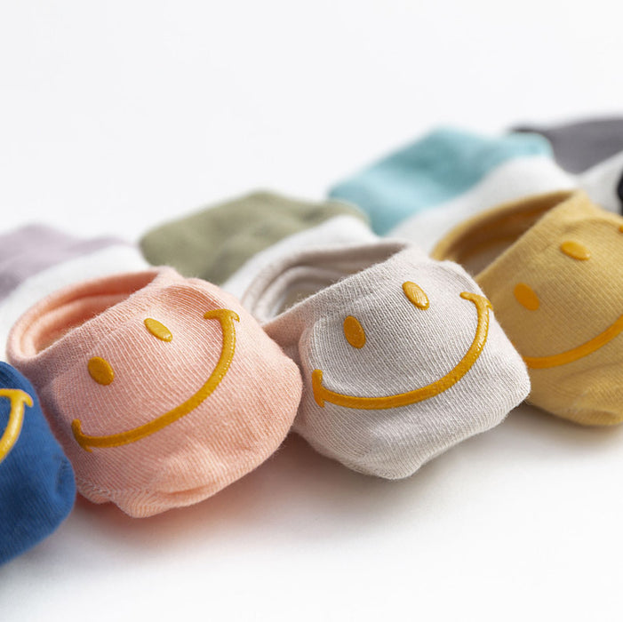 Wholesale Heel hot stamping smiling face shallow mouth socks cotton color blocked socks with silicone invisible socks