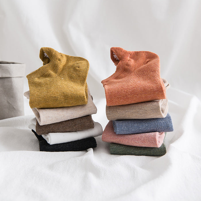 Wholesale New product: Daisy embroidered socks, heel protection, anti friction boat socks, cotton socks