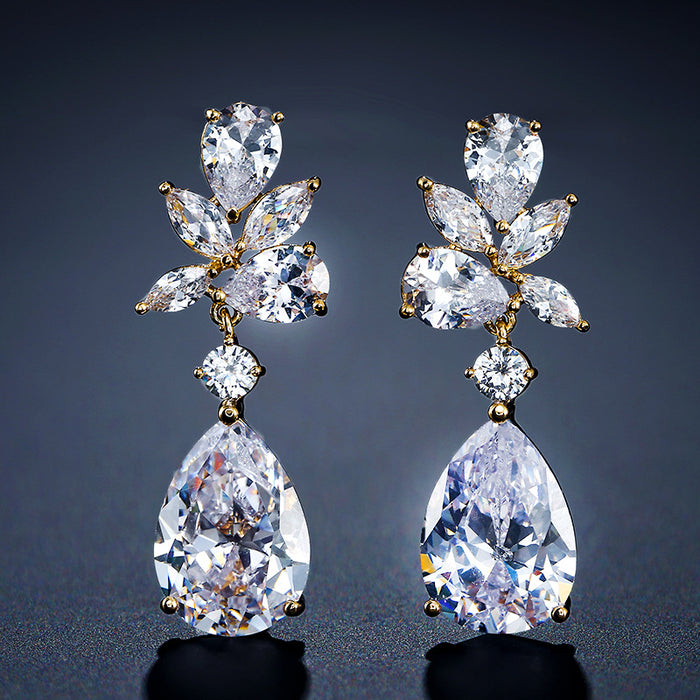 Wholesale Exquisite and Creative Water Droplet Petal Earrings with Women's Micro inlaid Zircon, Fashionable and Versatile Bridal Earrings