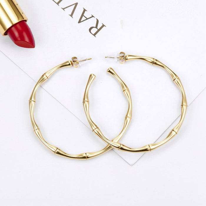 Wholesale Elegant bamboo shaped earrings with fashionable temperament, internet famous titanium steel earrings for women