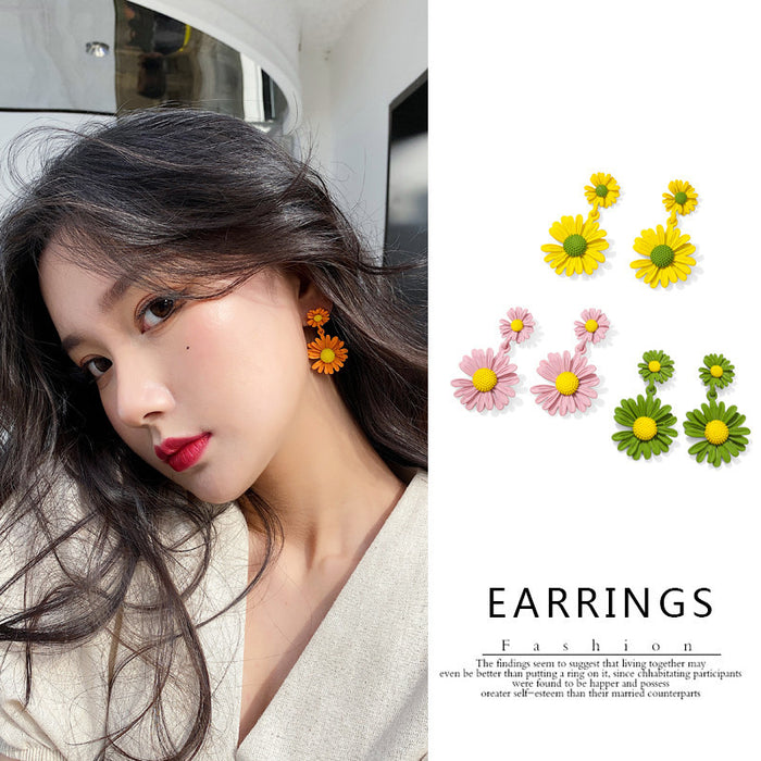 Wholesale Minimalist and Personalized Earrings, Female Flower Earrings, Small and Fresh Earrings