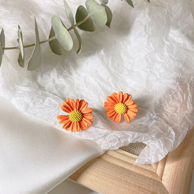 Wholesale Minimalist and Personalized Earrings, Female Flower Earrings, Small and Fresh Earrings