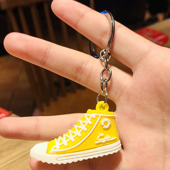 Wholesale Shoe keychain accessories daisy bag shoe pendant wholesale