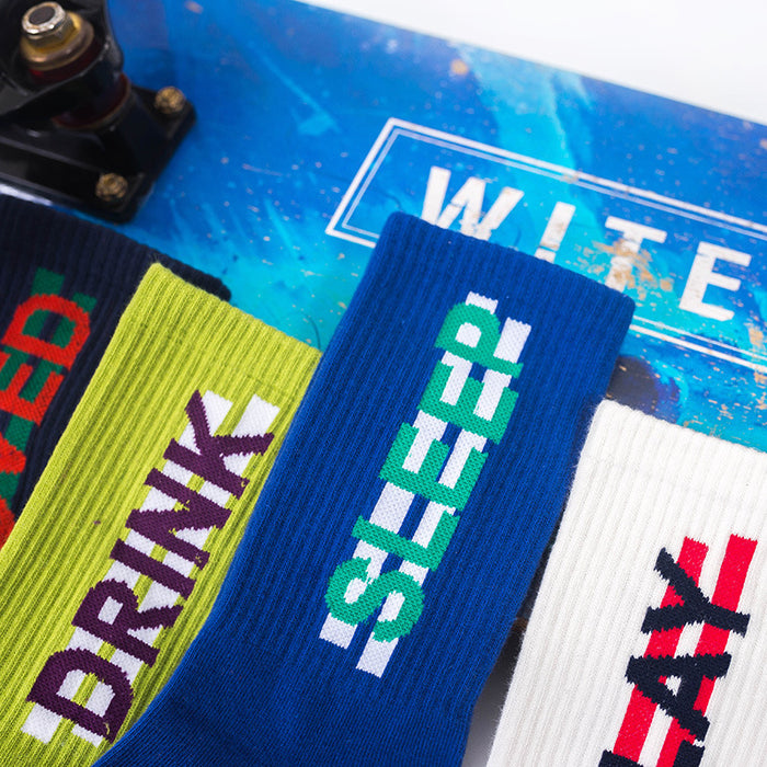 Wholesale Personalized Creative Alphabet Skateboarding Socks Sports Socks