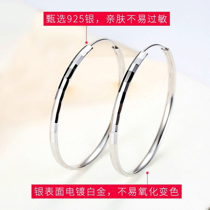 Wholesale Pure silver versatile and high-end circle earrings, fashionable and plain circles, large earrings