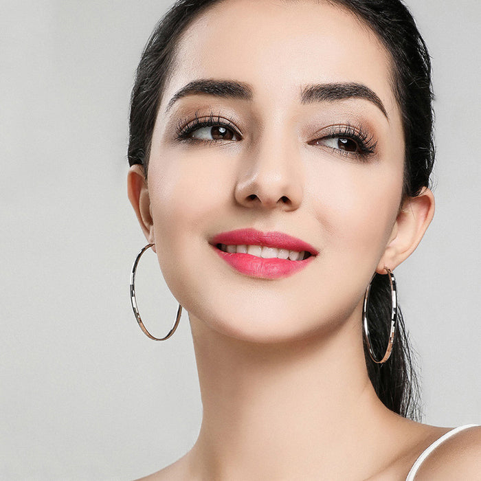 Wholesale Pure silver versatile and high-end circle earrings, fashionable and plain circles, large earrings