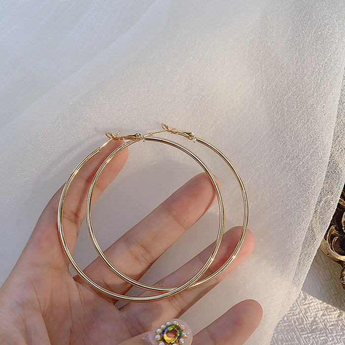 Wholesale Exaggerated large circle earrings, simple earrings, personalized, trendy and fashionable earrings