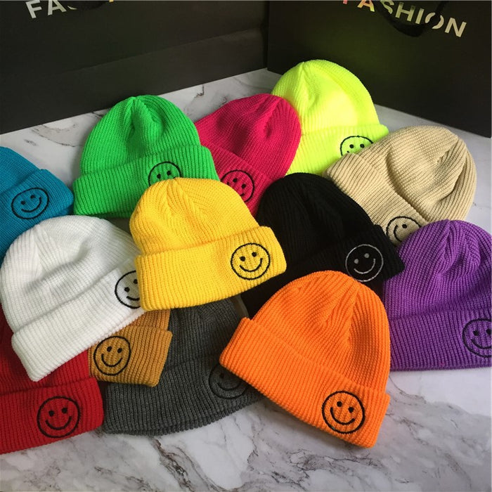 Wholesale Candy Color Embroidered Smiley Face Acrylic Knitted Beanie JDC-FH-Kamie003