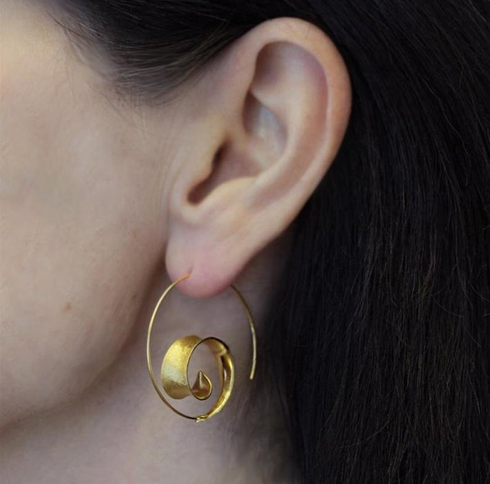 Wholesale Personalized earrings for women, designed with earrings and earrings