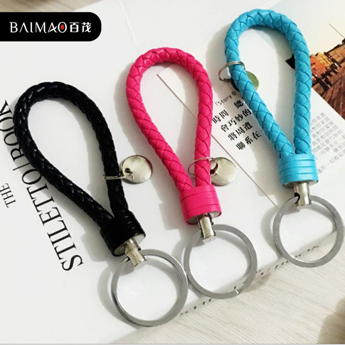 Wholesale Creative leather woven leather rope keychain, car keychain, gift