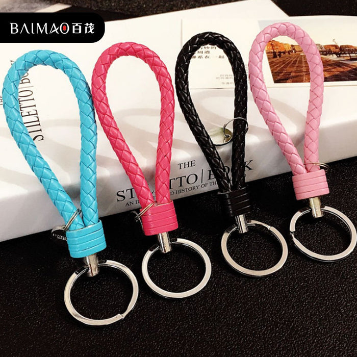 Wholesale Creative leather woven leather rope keychain, car keychain, gift