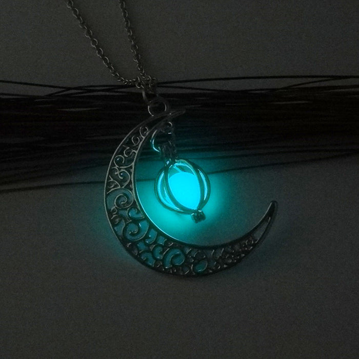 Wholesale Glowing Moon Pumpkin Creative Necklace  Alloy Clavicle Chain For Women