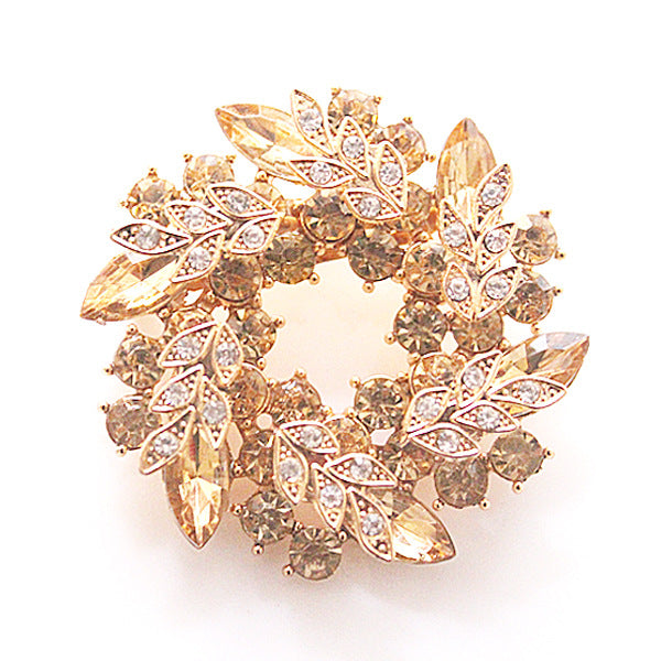 Wholesale Rhinestone Crystal Bauhinia Flower Ring Alloy Brooch JDC-BC-GuoQY002