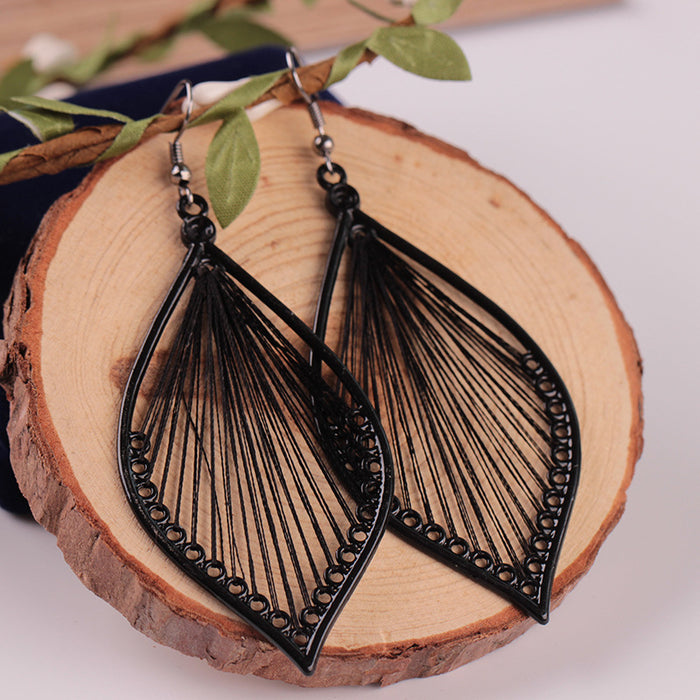 Wholesale Personalized handmade leaf earrings with exaggerated woven earrings and accessories