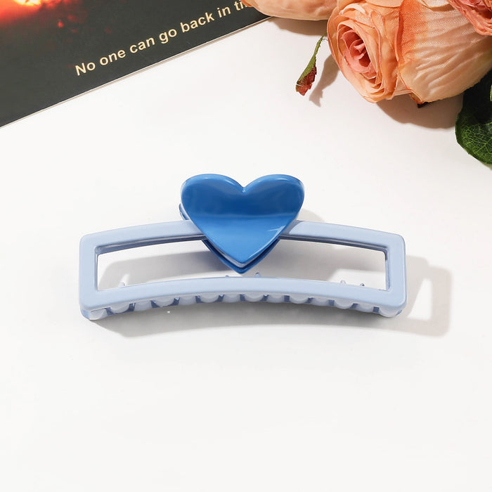 Wholesale Resin Small Heart Hairpin JDC-HC-Yiyue006