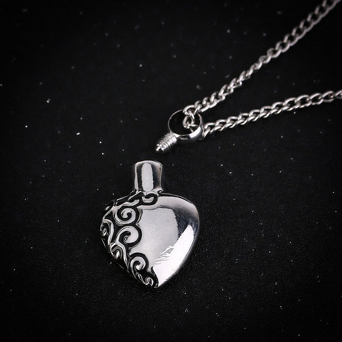 Wholesale Pet commemorative heart-shaped pendant can be opened with a crystal necklace