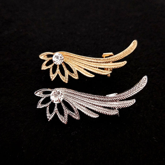 Wholesale Earrings with fashionable and personalized hollow angel wings, ear clips, and hanging earrings for women