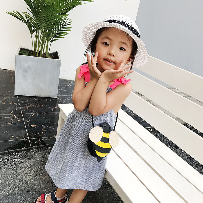 Wholesale PU Children' s Cartoon Ladybug Crossbody Bag Trendy Accessory