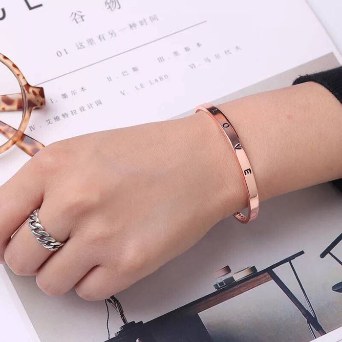 Wholesale C-shaped Minimalist Love Bracelet Women's Metal Versatile English Letter Personalized Bracelet Jewelry