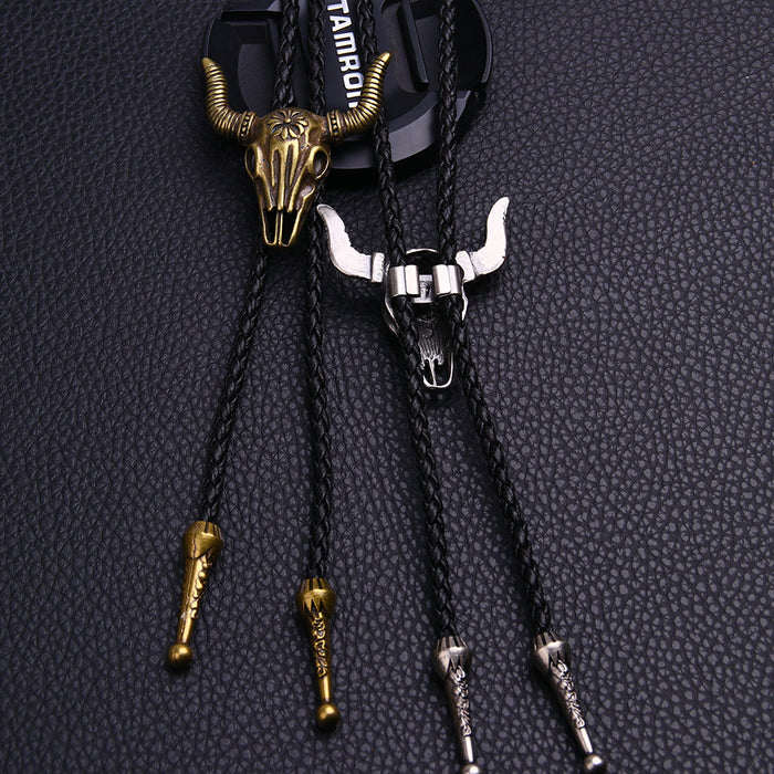Wholesale Long leather cow head necklace accessories, fashionable retro men's leather necklace