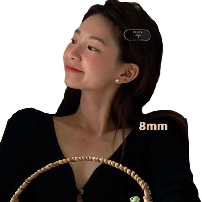 Wholesale Pearl earrings women's pure silver light luxury high-end French earrings decoration