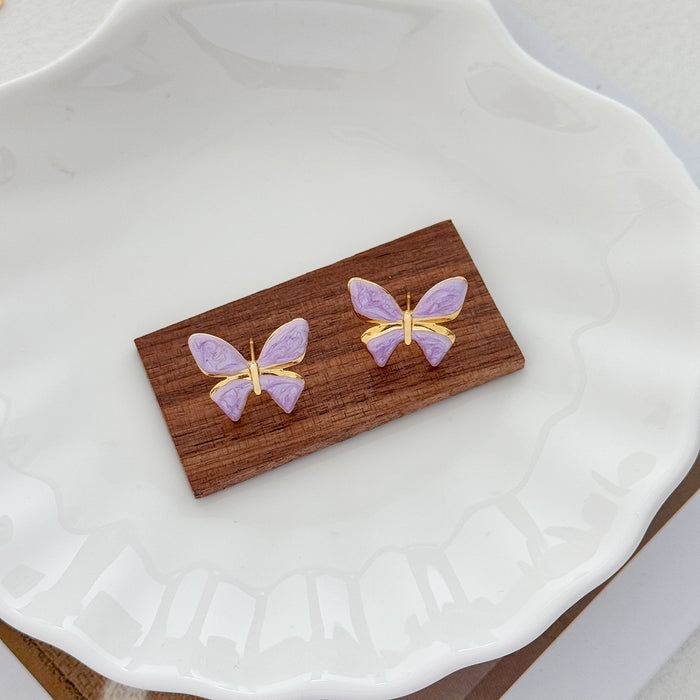Wholesale Butterfly earrings exude a luxurious and fashionable vibe, with versatile earrings and delicate butterflies