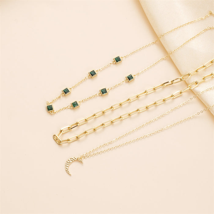 Wholesale Zircon triple layered necklace, personalized temperament, fashionable copper plated pendant necklace