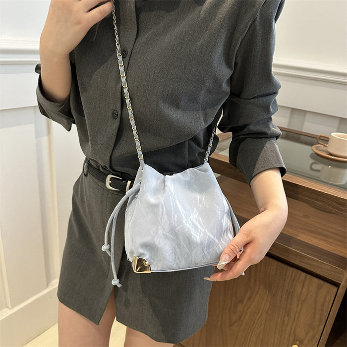 Wholesale Chain minimalist shoulder bag with a stylish texture, crossbody bag