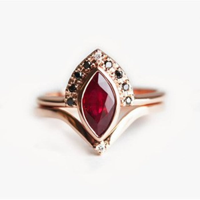 Wholesale Simple natural diamond red inlaid black diamond two-piece ring set