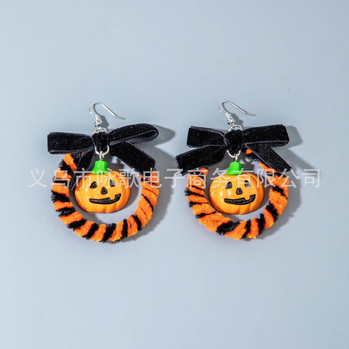 Wholesale  series pumpkin earrings y and funny personality sweet and cool festive atmosphere dark earrings