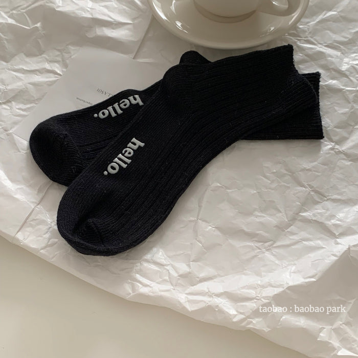 Wholesale Cute mid length socks, colorful base socks, versatile socks