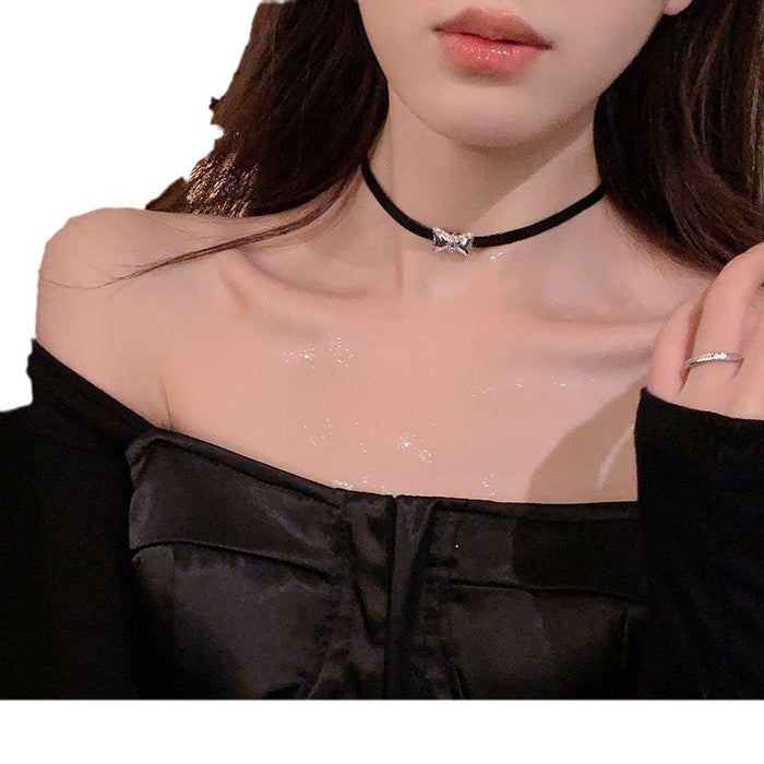 Wholesale Black leather rope collar, collarbone chain, neck strap, niche temperament, neck accessories, neck chain necklace