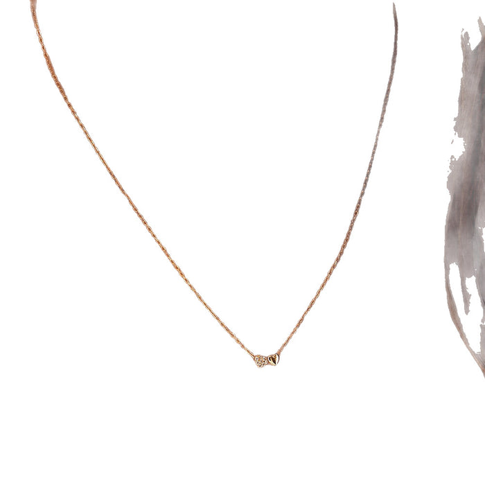 Wholesale European and American minimalist luxury mini heart-shaped collarbone chain temperament pendant copper plated gold necklace