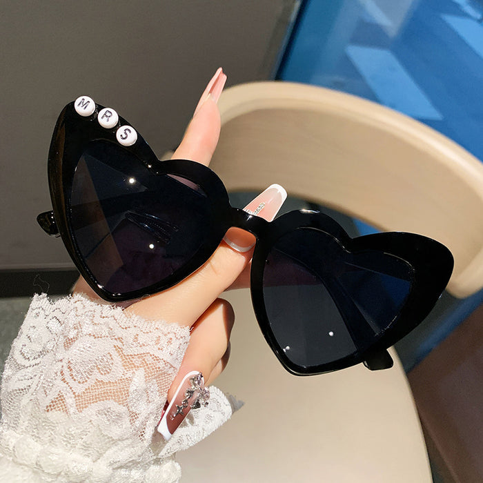 Wholesale Amazon Letter Peach Heart Sunglasses Sunglasses Glasses