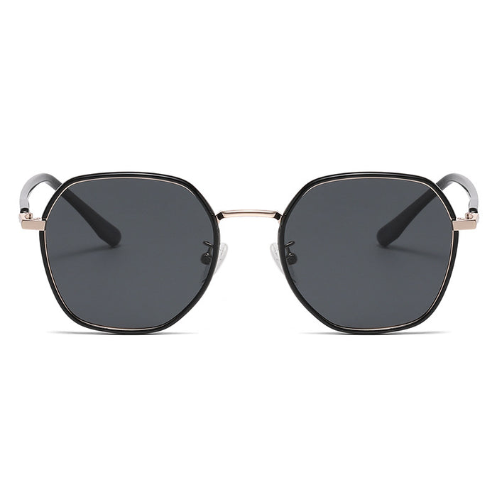 Wholesale Fashion box polarized sunglasses for women's outdoor fashion street photography, high-end sunglasses