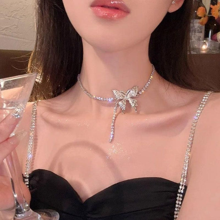 Wholesale Butterfly necklace, light luxury rhinestone, niche design, high-end feeling, collarbone chain, neck chain
