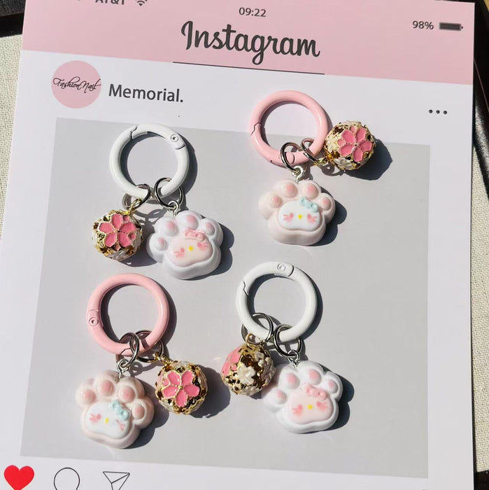 Wholesale Plastic Resin Cartoon Cat Paw Keychain Cute Bag Charm Fashion Accessory Gift For Couples Boutique Resale