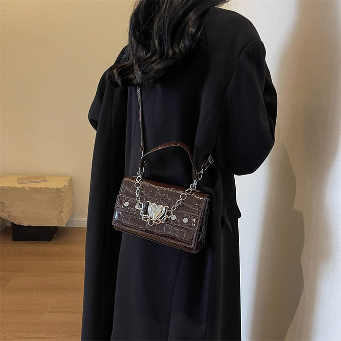 Wholesale New Sweetheart Handbag, niche design, retro shoulder bag, versatile and high-end crossbody bag
