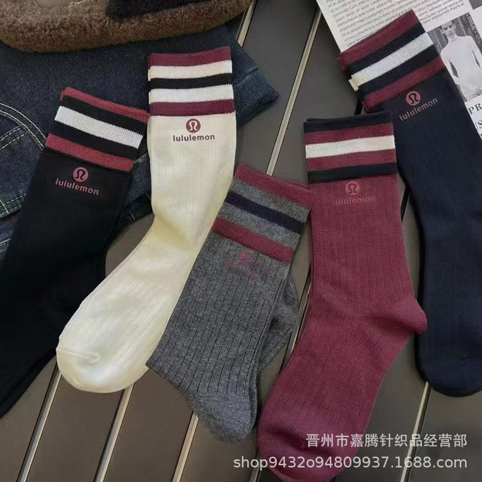 Wholesale Mid length socks versatile pile socks