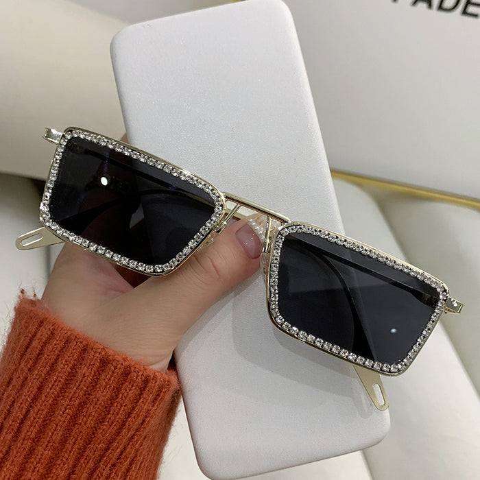 Wholesale New diamond studded small frame metal sunglasses, fashionable square frame sunglasses, high-end sunglasses