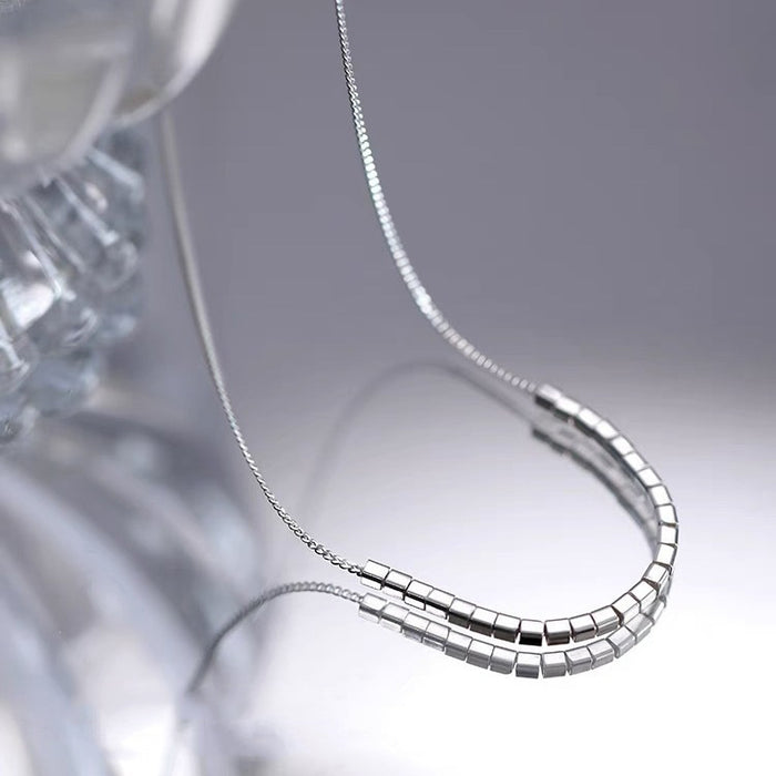 Wholesale New minimalist transport geometric small square necklace, light luxury collarbone chain, neck chain