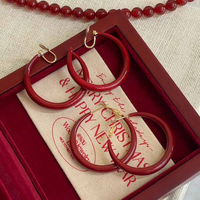 Wholesale Retro large ear rings and earrings for women, versatile and luxurious for daily use. No ear holes, female ear clips, earrings